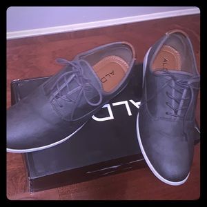 Men’s shoe